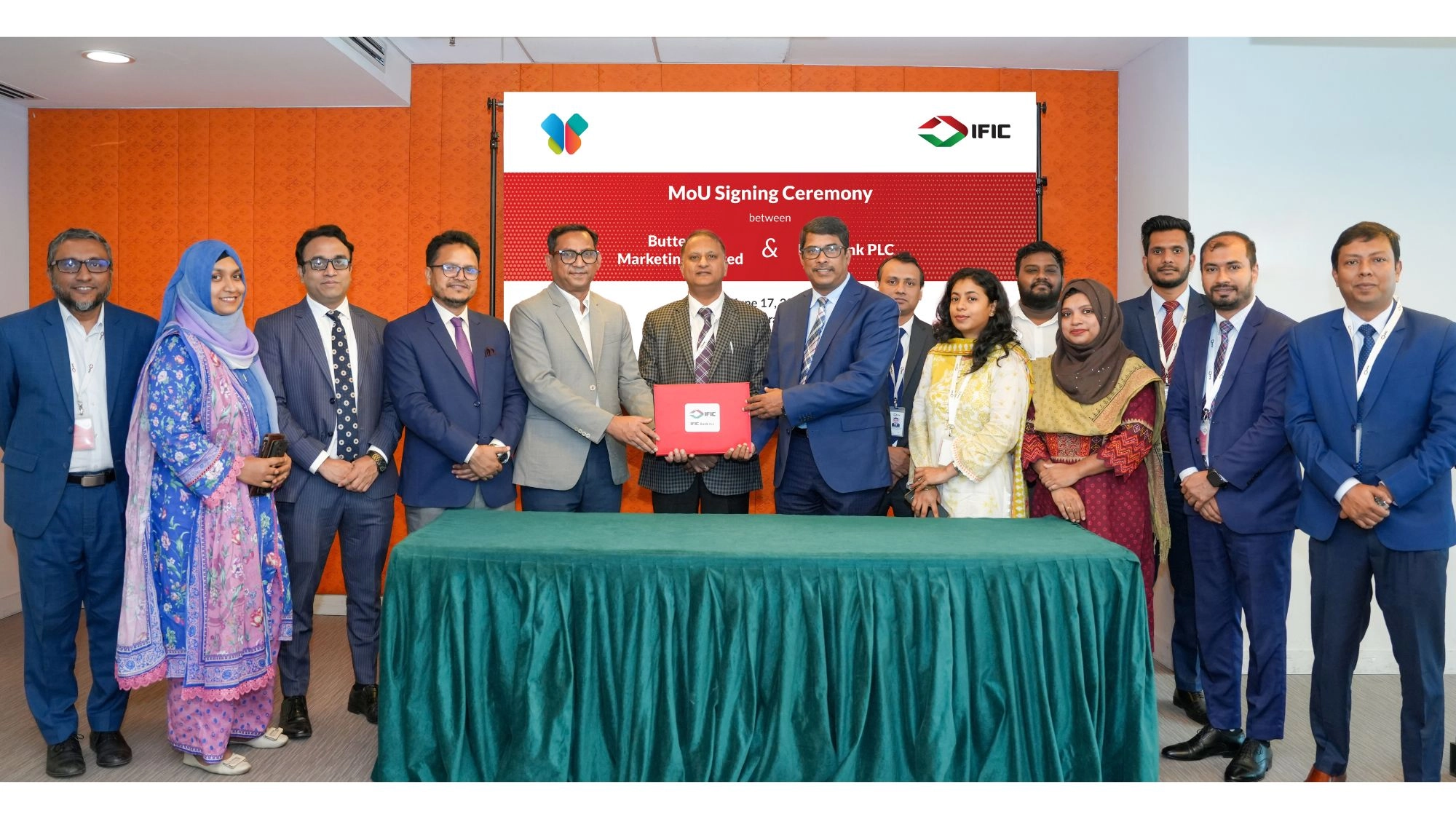 আইএফআইসি ব্যাংক ও বাটারফ্লাই মার্কেটিং লিমিটেডের মধ্যে সমঝোতা স্মারক স্বাক্ষর
