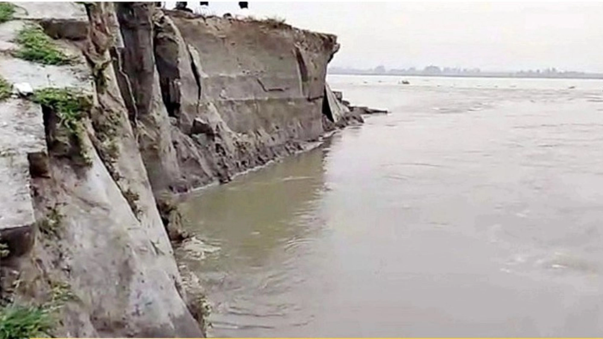 পানি নামতেই ভয়াল তিস্তা