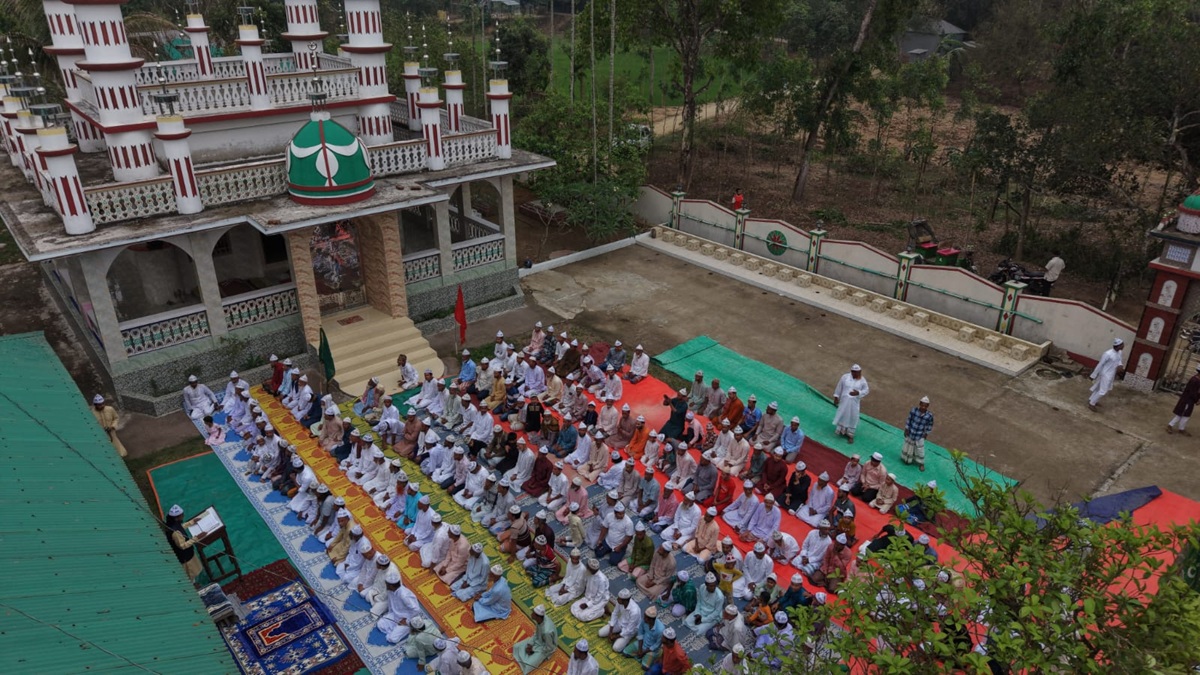 ছবি : রূপালী বাংলাদেশ