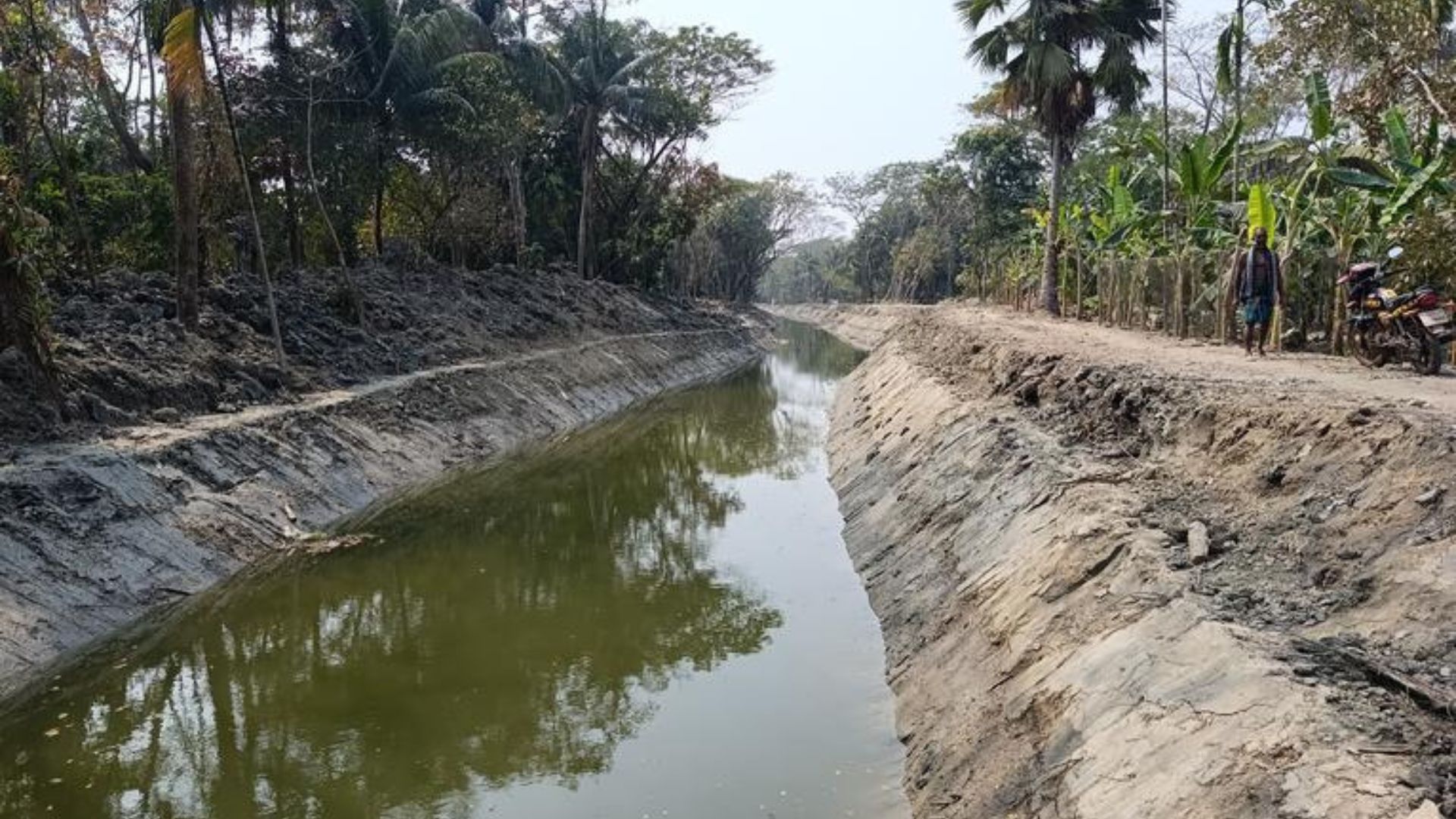 ছবিঃ রূপালি বাংলাদেশ