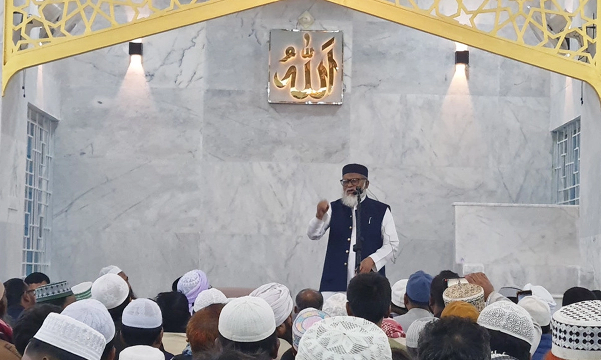 ধর্ম উপদেষ্টা ড. আ ফ ম খালিদ হোসেন। ছবি- সংগৃহীত