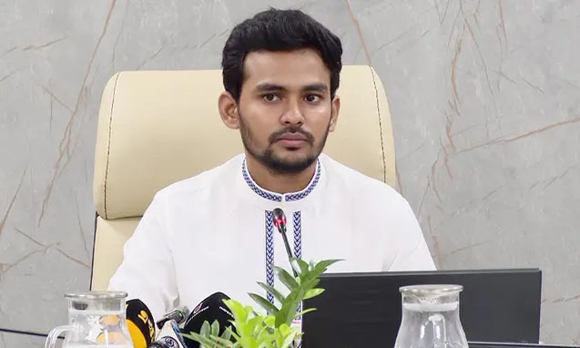 স্থানীয় সরকার, পল্লী উন্নয়ন ও সমবায় মন্ত্রণালয় এবং যুব ও ক্রীড়া মন্ত্রণালয়ের উপদেষ্টা আসিফ মাহমুদ সজীব ভূঁইয়া।  ছবি - সংগৃহীত