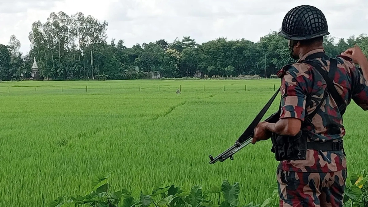 পুরোনো ছবি।