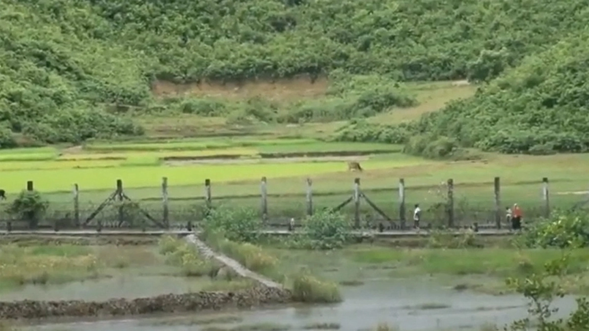 সীমান্ত এলাকা। পুরোনো ছবি