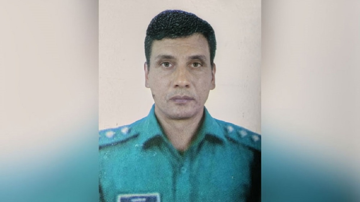 ভারতে গ্রেপ্তার বাংলাদেশি পুলিশ কর্মকর্তা আরিফুজ্জামান। ছবি- সংগৃহীত