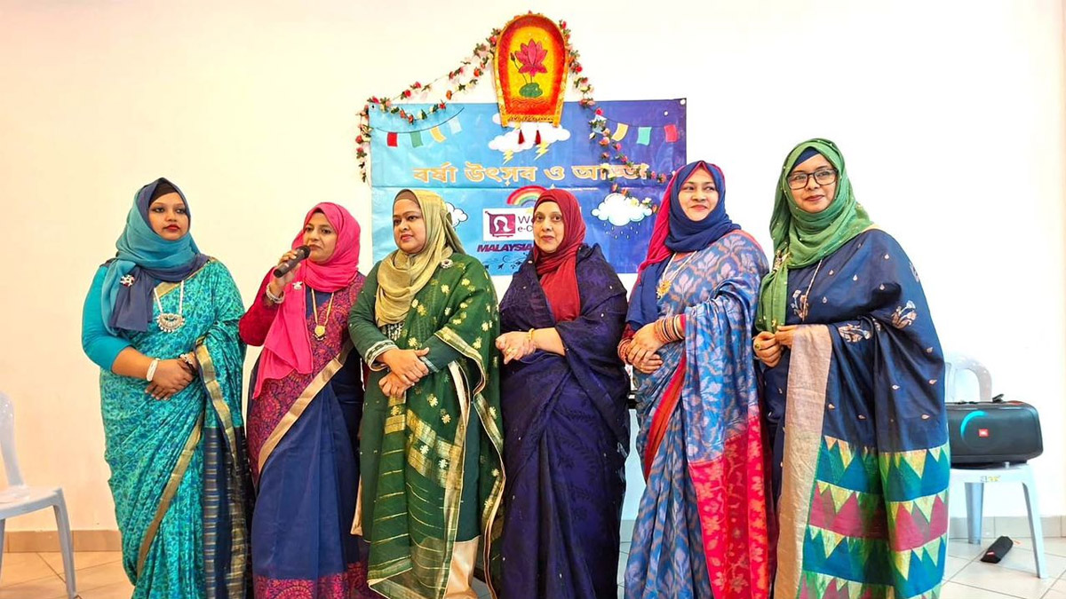 বর্ষা উৎসবের অনুষ্ঠানে অতিথিরা। ছবি- প্রতিনিধি