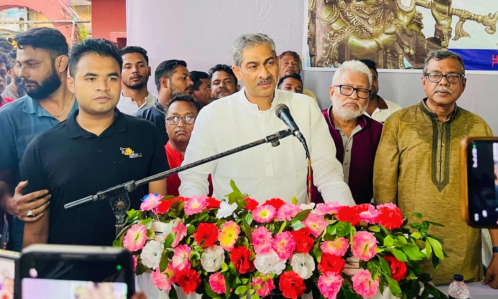শেখ হাসিনার ফ্যাসিবাদ থেকে হিন্দু সম্প্রদায়ও রক্ষা পায়নি : এ্যানি