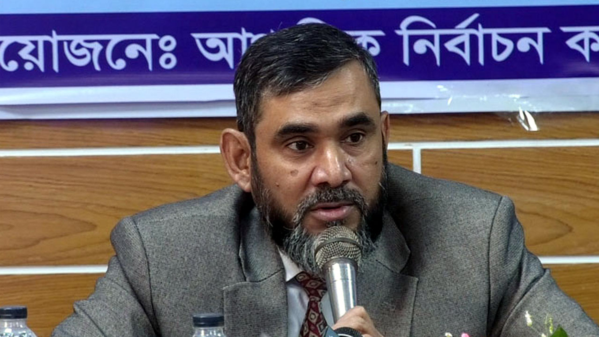 নির্বাচন কমিশনার ব্রিগেডিয়ার জেনারেল (অব.) আবুল ফজল মো. সানাউল্লাহ। ছবি - সংগৃহীত