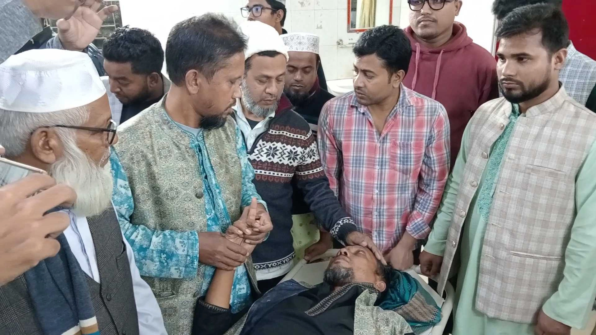 সংবাদ সংগ্রহের সময় বিএনপি নেতাকর্মীদের হামলার শিকার ২ সাংবাদিক