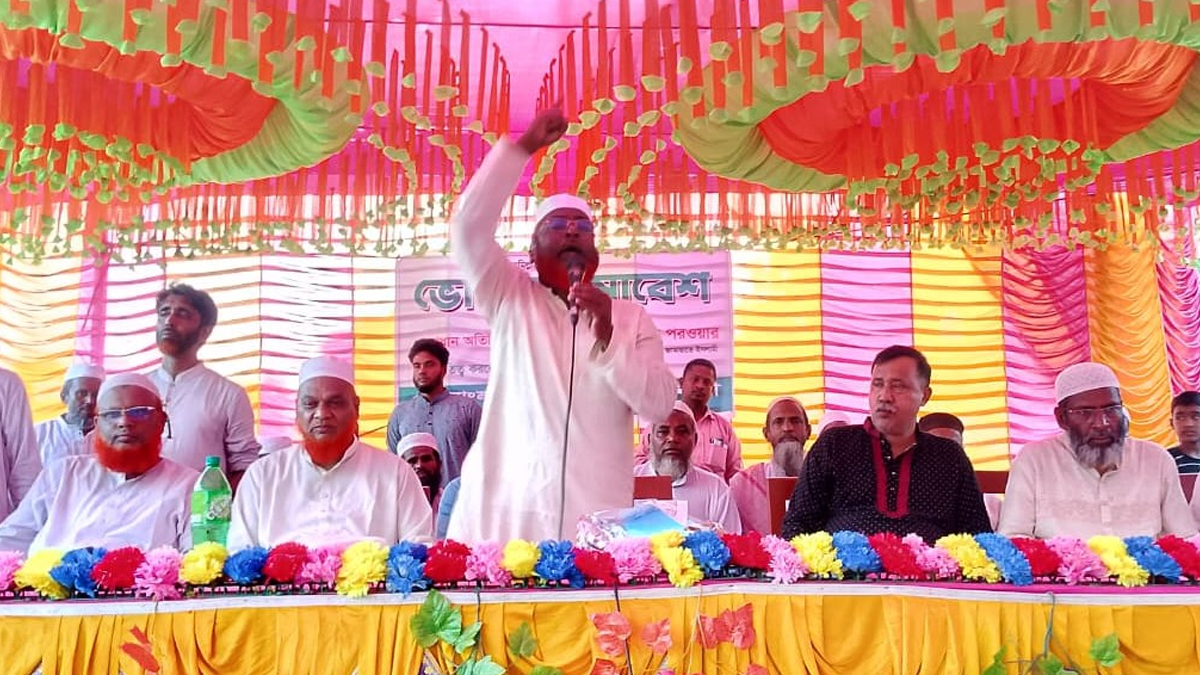 সমাবেশে প্রধান অতিথি হিসাবে বক্তব্য দেন জামায়াতে ইসলামীর সেক্রেটারি জেনারেল অধ্যাপক মিয়া গোলাম। ছবি- রূপালী বাংলাদেশ