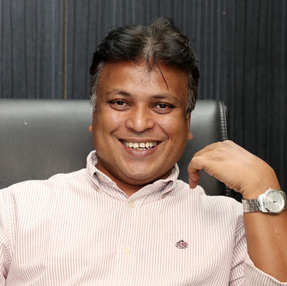 ভাগ্যবান সাংবাদিকদের দেশ!