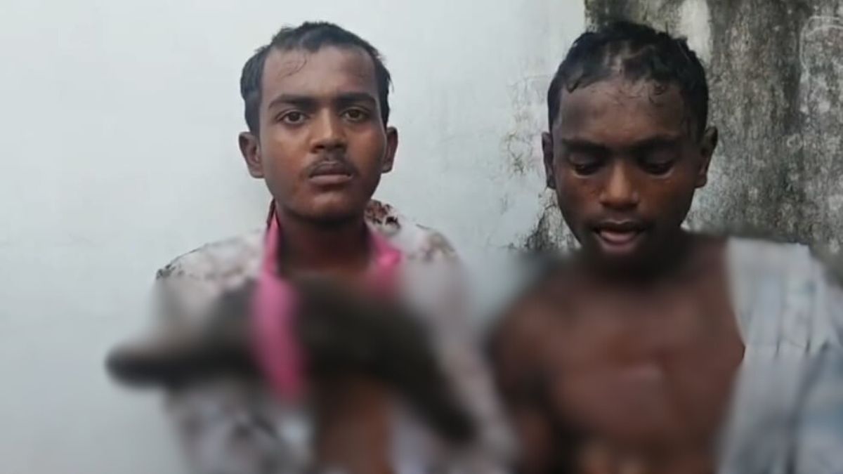 আদেরকৃতদের মধ্যে দুজন। ছবি- রূপালী বাংলাদেশ