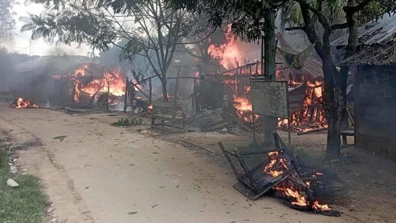 খাগড়াছড়ি ও গুইমারায় সহিংসতা। ছবি - সংগৃহীত