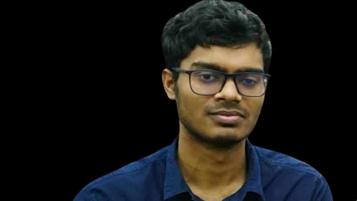 স্যার সলিমুল্লাহ মেডিকেল কলেজের শিক্ষার্থী রাফিউল ইসলাম রাফি (২১)। ছবি- সংগৃহীত