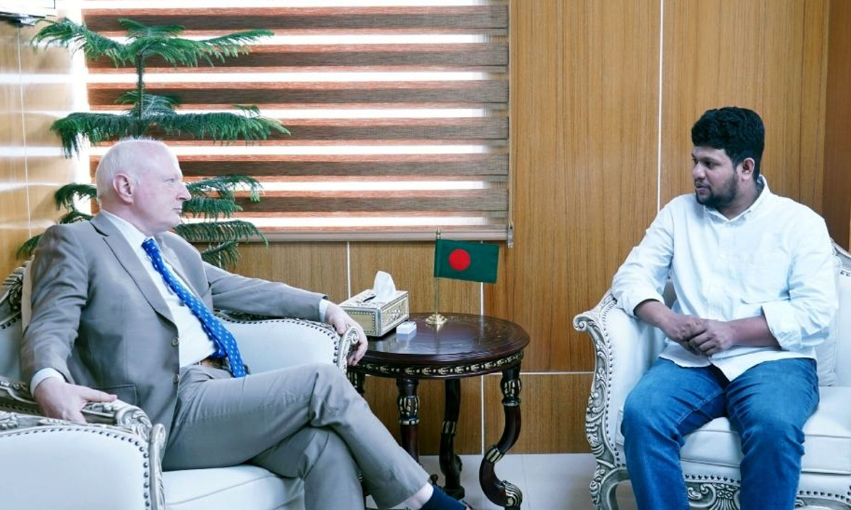 বাংলাদেশে নিযুক্ত জার্মানির রাষ্ট্রদূত রুডিগার লোটজের সঙ্গে তথ্য ও সম্প্রচার মন্ত্রণালয়ে সৌজন্য সাক্ষাৎকাল। ছবি- সংগৃহীত