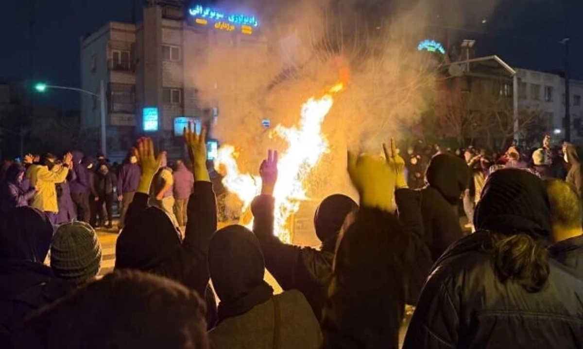 মসজিদে আগুন দেওয়ার ঘটনায় জড়িত থাকার অভিযোগে মিরজাফরিকে মৃত্যুদণ্ড দেওয়া হয়। ছবি : সংগৃহীত