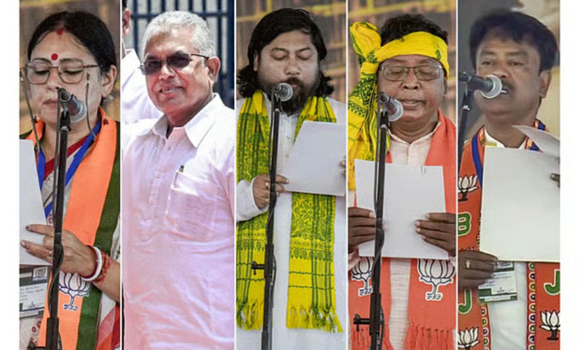 অগ্নিমিত্রা পাল, দিলীপ ঘোষ, অশোক কীর্তনিয়া, ক্ষুদিরাম টুডু ও নিশীথ প্রামাণিক। ছবি : সংগৃহীত