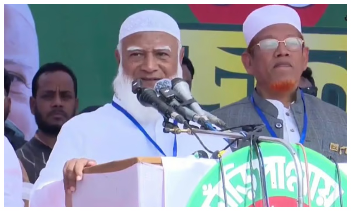 মহেশখালীর জনসভায় জামায়াত আমির । ছবি : সংগৃহীত