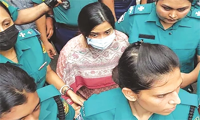 ৫ দিনের রিমান্ডে মেজর সাদিকুলের স্ত্রী