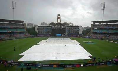 বিশ্বকাপের ফাইনালে বৃষ্টির বাধায় টস বিলম্ব