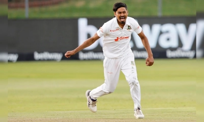 সাদা পোশাকে সাকিবের রেকর্ড ভেঙে শীর্ষে তাইজুল