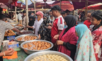 টাঙ্গাইলে ১৫০ বছরের পুরোনো ঐতিহ্যবাহী জামাই মেলা শুরু