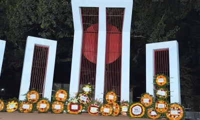 বিরামপুরে একুশের প্রথম প্রহরে ভাষাশহীদদের প্রতি শ্রদ্ধা