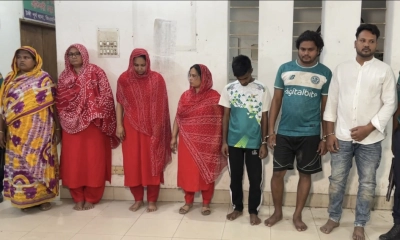 টঙ্গীতে পুলিশের অভিযানে সাউন্ড গ্রেনেড বিস্ফোরণ, আহত ৫
