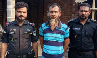 ট্রাকচাপায় পাম্প ম্যানেজার হত্যা, ট্রাক জব্দের পর চালক গ্রেপ্তার