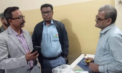 ভিজিট নিয়ে রোগী দেখেন ভুয়া ডাক্তার নারায়ণ