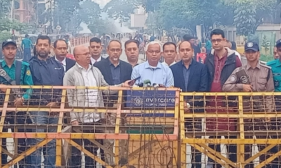 খালেদা জিয়ার শারীরিক অবস্থা আগের চেয়ে বেশ স্থিতিশীল : ডা. জাহিদ