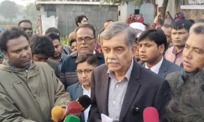 এই নৃশংস হত্যা কোনো অজুহাত রাখে না— দীপুর বাড়িতে শিক্ষা উপদেষ্টা
