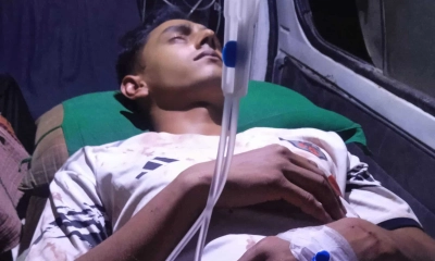 মেয়ের সাথে প্রেম—ছেলে ও তার বাবাকে হাতুড়িপেটা করলেন বিএনপি নেতা