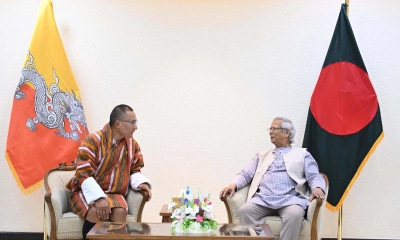 প্রধান উপদেষ্টার সাথে ভুটানের প্রধানমন্ত্রীর সাক্ষাৎ