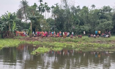 বিলে মিলল নিখোঁজ গৃহবধূর মরদেহ