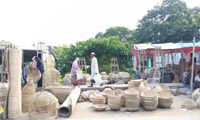 হারিয়ে যাচ্ছে বাঁশ-বেতের পণ্য। ছবি- রূপালী বাংলাদেশ