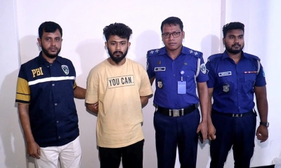 পাওনা টাকা চাওয়ায় পিটিয়ে হত্যা, আটক ২। ছবি- রূপালী বাংলাদেশ