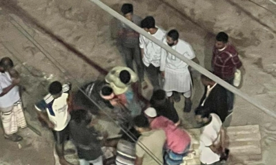 সওজের জায়গা দখল করে মার্কেট নির্মাণকালে বিদ্যুৎস্পর্শে শ্রমিকের মৃত্যু