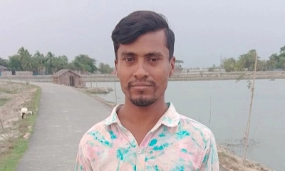 সাতক্ষীরায় বজ্রপাতে ঘের ব্যবসায়ীর মৃত্যু