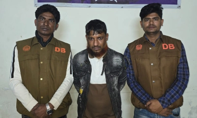 ১৫ মামলার আসামি ইয়াবাসহ গ্রেপ্তার