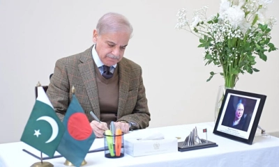 হাইকমিশনে গিয়ে খালেদা জিয়ার প্রতি পাকিস্তানের প্রধানমন্ত্রীর শ্রদ্ধা
