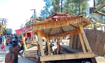 কক্সবাজার সমুদ্র সৈকতের সুগন্ধা পয়েন্টে অর্ধশতাধিক দোকানপাট ও স্থাপনা উচ্ছেদ করেছে জেলা প্রশাসন। ছবি- রূপালী বাংলাদেশ