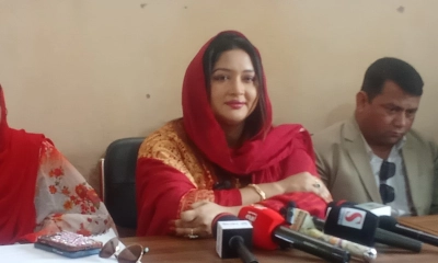 বাবার জন্য ঠাকুরগাঁওবাসীর দোয়া ও সমর্থন চাইলেন ডা. কাসফিয়া
