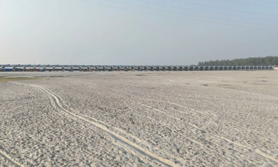 মরুযাত্রায় তিস্তা, দেড় হাজার কোটি টাকার প্রকল্পে পানির জন্য হাহাকার