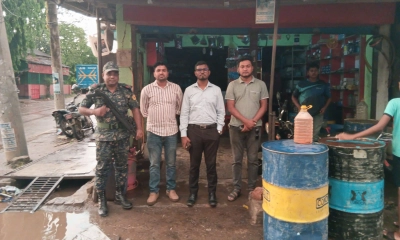 গাজীপুরে অবৈধ ডিজেল বিক্রি, দুই দোকানকে জরিমানা