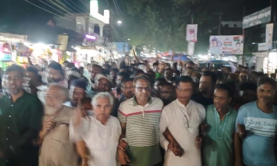 গৌরীপুরে বিএনপির মনোনয়ন পরিবর্তনের দাবিতে বিক্ষোভ