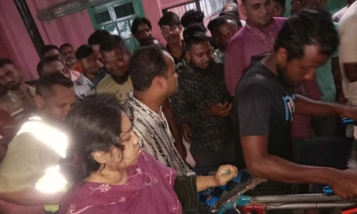 বেড়াতে এসে স্ত্রীকে নদীতে ফেলে দিলেন স্বামী