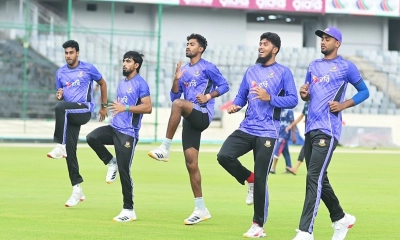 আজও কি বাংলাদেশের খেলায় বাধা দেবে বৃষ্টি?