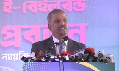 আইন উপদেষ্টা ড. আসিফ নজরুল। ছবি- রূপালী বাংলাদেশ