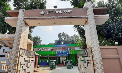 মাদক কারবারির বিরুদ্ধে যুবককে গাছে বেঁধে নির্যাতনের অভিযোগ। ছবি- সংগৃহীত